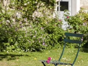 Lecture au jardin